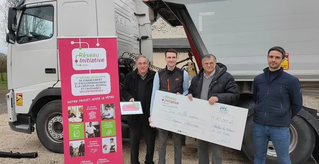 photo  christian menant, président du comité local initiatives en anjou ; aymeric maussion, patron d’amt ; gilles grimaud, président d’anjou bleu communauté ; et anaël robert, maire de challain-la-potherie.  &copy;  ouest-france 