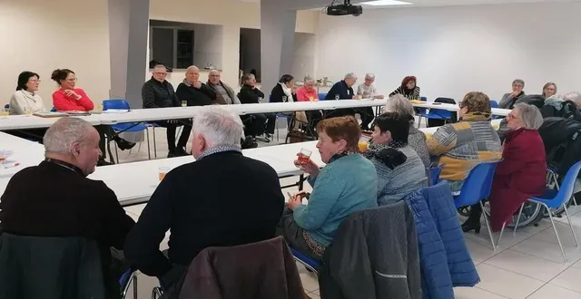 photo  les nombreux bénévoles engagés dans les différents services témoignent du désir de proximité de la paroisse.  &copy;  co 