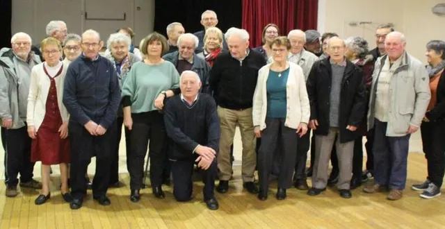 photo  le club rassemble un peu plus de trente personnes.  &copy;  ouest-france 