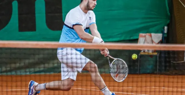 photo  lucas bouquet remporte la 32e édition du tournoi cngt de coulaines.  &copy;  le maine libre 