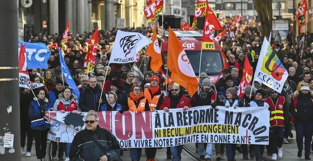 photo  ce troisième jour de mobilisation contre la réforme des retraites a réuni moins de manifestants. mais la colère gronde toujours.  &copy;  le maine libre – denis lambert 