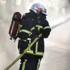 photo un bâtiment agricole de 500 m² a été touché par un incendie en pleine nuit, à 4 h 20 mercredi 8 février 2023 à bernay-neuvy-en-champagne, au nord du mans (sarthe).