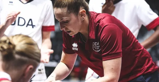 photo  élise prodhomme s’est lancée à corps perdu dans le monde du coaching.  &copy;  jda – alexis calmel 