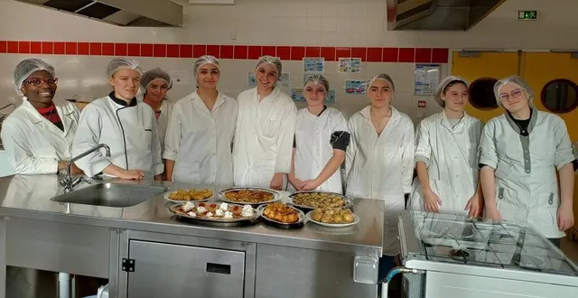 photo  deux étudiantes de l’école supérieure de diététique humaine ont animé un atelier pour sept élèves de bac pro 2.  &copy;  lycée les horizons 
