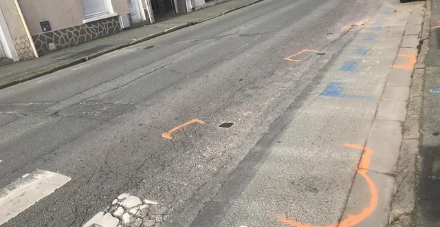 photo  rue david-d’angers, aux ponts-de-cé, des marquages au sol indiquent le lieu de l’accident survenu ce jeudi 9 février.  &copy;  ouest-france 