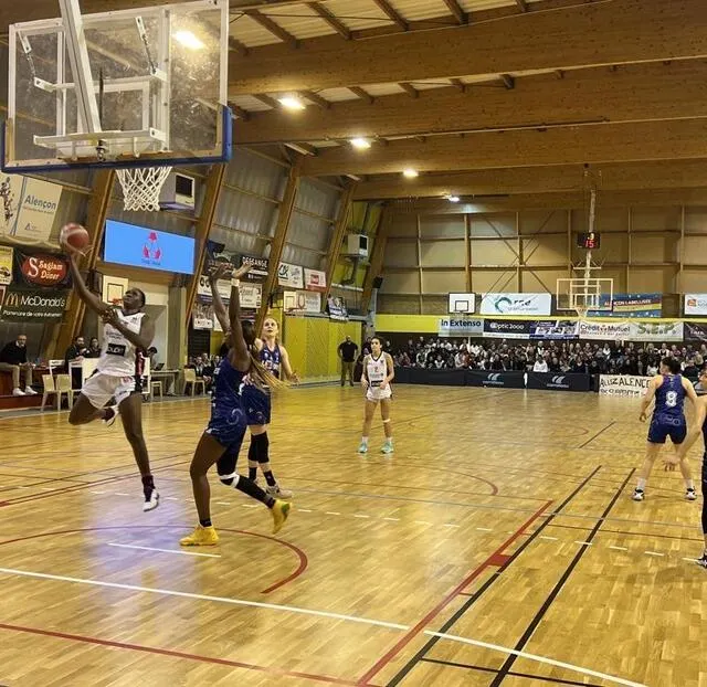 photo menées à la mi-temps, les basketteuses d’alençon ont renversé limoges en deuxième période pour s’imposer sur le score de 74-66.  ©  ouest-france
