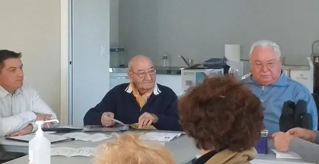 photo  dernière assemblée générale de l’unc cherré-sœurdres.  &copy;  co 