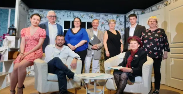 photo  le groupe théâtral du bailleul va déclencher de nombreux rires au détriment des situations vécues par les acteurs.  &copy;  ouest-france 