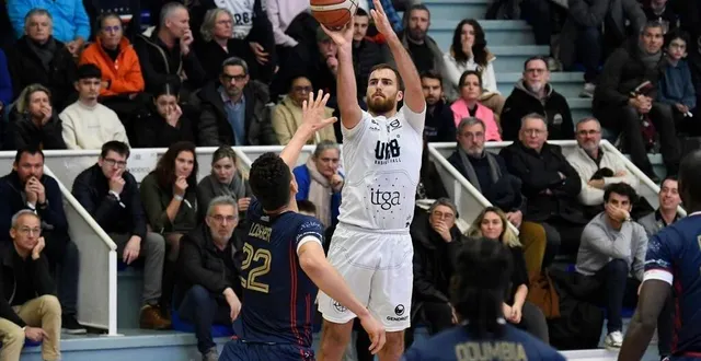 photo  joffrey sclear tourne à plus de 48 % de réussite à trois points depuis le début de saison.  &copy;  jocelyne régent 