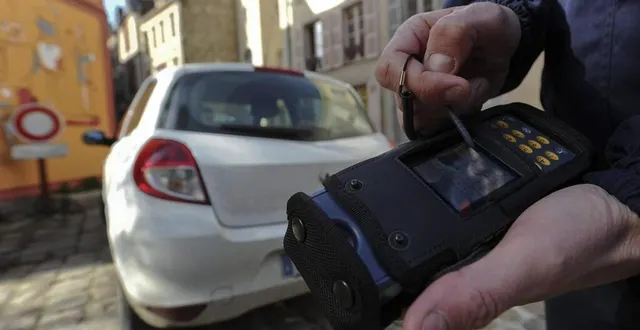photo  un lecteur du maine libre se demande s’il est possible de se garer à contresens de la circulation.  &copy;  archives ml denis lambert 