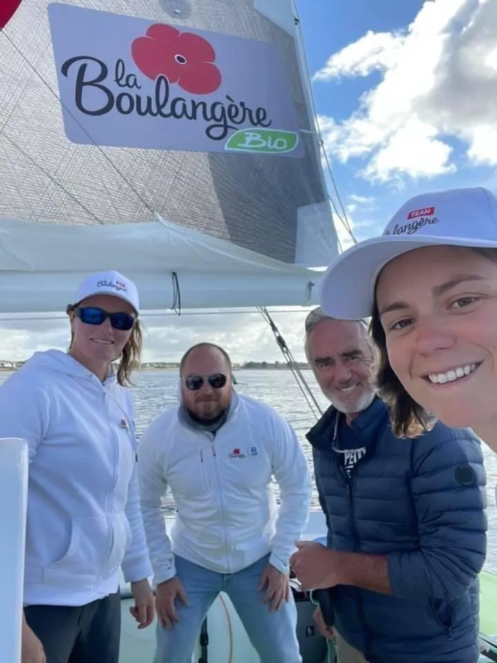 Livre 'Vacances à La Mer' Ouest-France - Bon état, Lecture Agréable