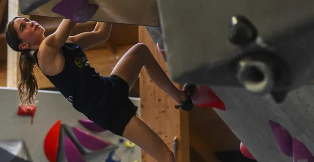 photo  margot fourreau a repris l’escalade en septembre 2022 et progresse depuis à grande vitesse, jusqu’à cette qualification au championnat de france en normandie le 18 février.  &copy;  le maine libre – denis lambert 