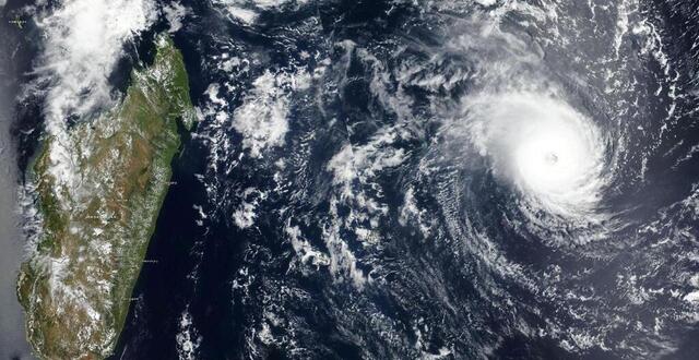 Le Cyclone Freddy S’abat Sur Madagascar, Quatre Morts Et Des Dégâts ...