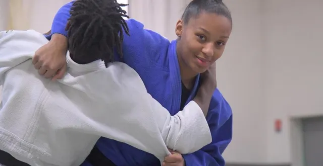photo  n°3 mondiale chez les cadettes de plus de 70 kg, léonie minkada caquineau est l’un des fers de lance des dojos de l’agglomération niortaise 79.  &copy;  co – marie delage 