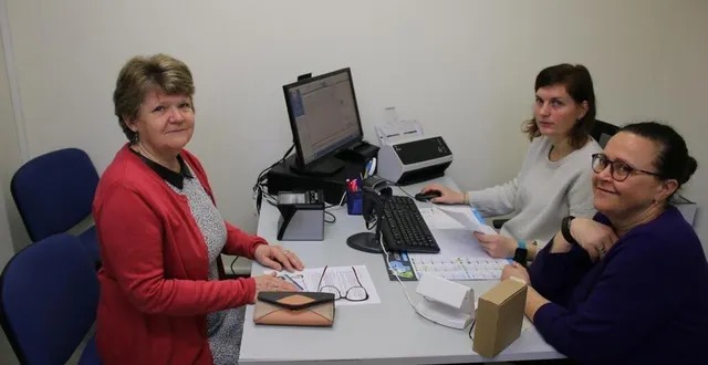 photo  sylvie leroux, barbara labbé et florence dubourg.  &copy;  le maine libre 