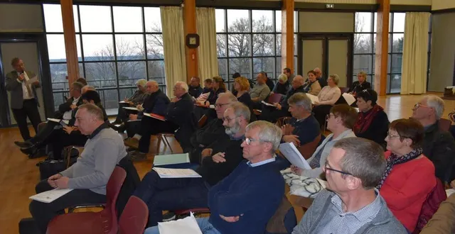 photo  les représentants ont débattu des orientations budgétaires.  &copy;  le maine libre 