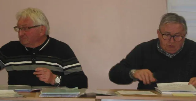 photo  le président, jean-pierre cicé, et le trésorier, gérard gravel.  &copy;  ouest-france 