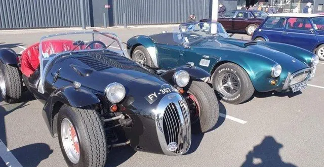 photo  une cougar était présentée dimanche matin à mamers.  &copy;  le maine libre 