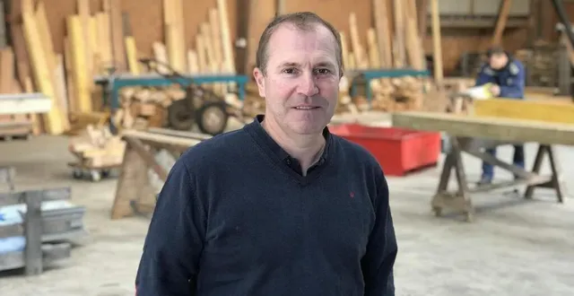 photo  benoît loret est dirigeant de l’entreprise loret charpente de briouze dans l’orne, mais aussi programmateur d’art sonic.  &copy;  archives ouest-france 