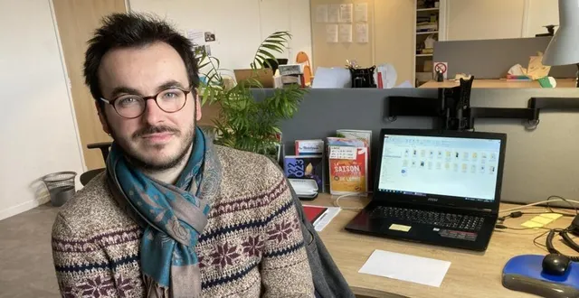 photo  julien thézé remplace karine leconte pour les animations culturelles et patrimoniales de la ville.  &copy;  ouest-france 