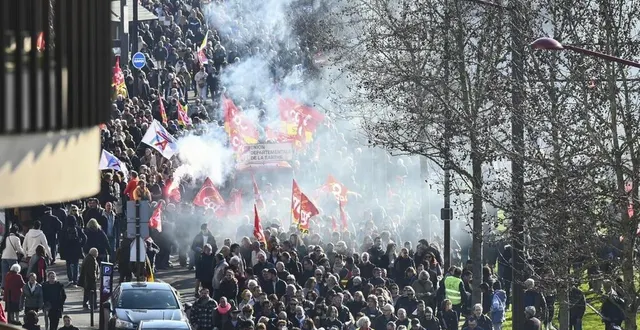photo  mardi, les manifestants remonteront vers les jacobins depuis saint-martin.  &copy;  archives le maine libre-denis lambert 