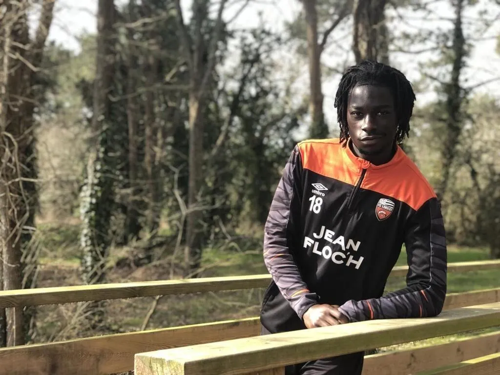 RENCONTRE. Bamo Meïté, le footballeur du FC Lorient au cœur tourné vers