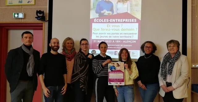 photo  toute une équipe pour mettre en place cette rencontre dont philippe cherel, à gauche, matthieu chrétien, à ses côtés et karine chantepie (2e à droite).  &copy;  ouest-france 