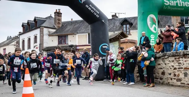 photo  les enfants ont participé en nombre à la première édition du trail nocturne des alpes mancelles  &copy;  le maine libre 
