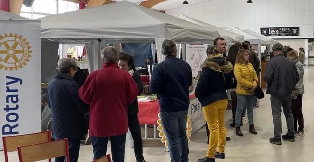 photo  le 14e salon des vins de saint-georges-des-groseillers (orne) devrait rapporter entre 3 000 € et 4 000 € pour l’ukraine.  &copy;  ouest-france 