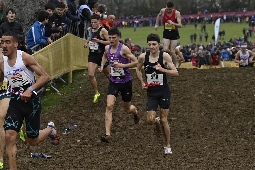 Crosscountry. Campion a le sourire, Christien fait la moue aux