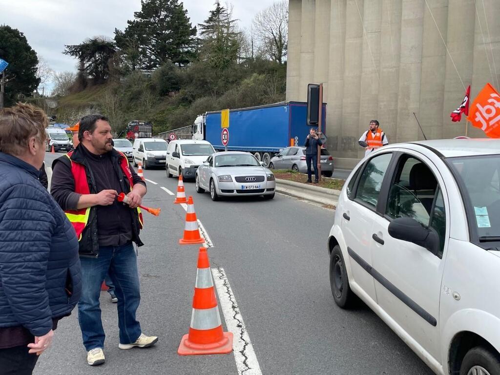 Grève du 16 mars. Opération filtrage sur le barrage de la Rance ce matin -  Rennes.maville.com