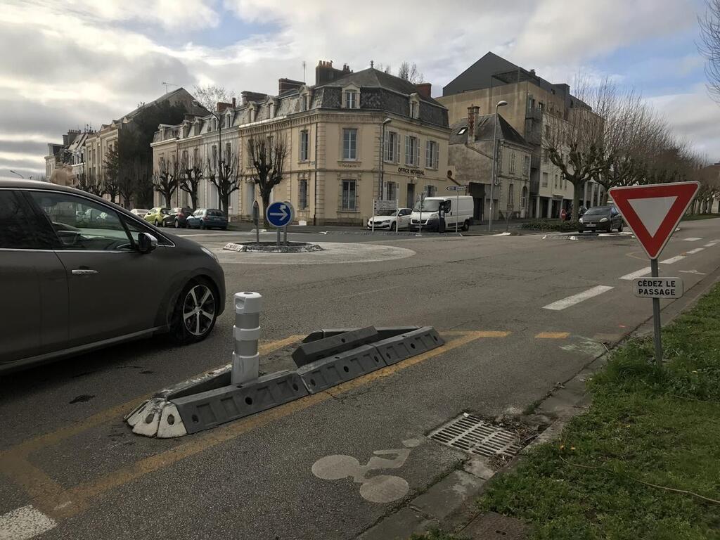 À La Roche-sur-Yon, Le Giratoire De L’avenue Gambetta Sera Pérennisé ...