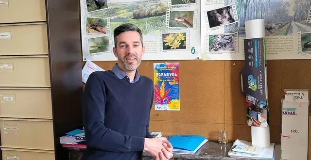 photo  victor provôt, à la mairie de val-au-perche, consacre beaucoup de son temps à l’événementiel.  &copy;  ouest-france 