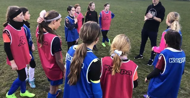 photo  florian, 32 ans, se forme officiellement à la charge de moniteur : une passion.  &copy;  ml 