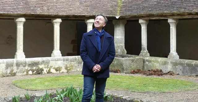 photo  stéphane bern, fasciné par le cloître saint-françois.  &copy;  ouest-france 