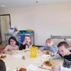 photo  à la cantine scolaire, le prix du repas augmentera au 1er avril. 
