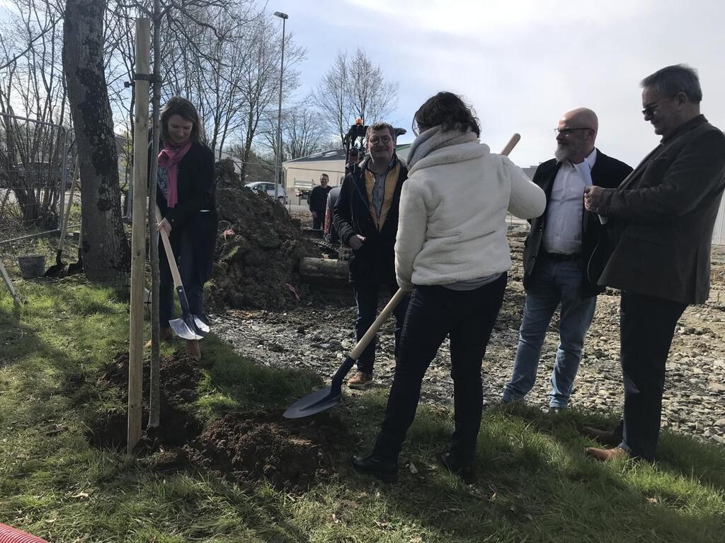 Pour répondre aux problèmes de garde des enfants de ses salariés, ce