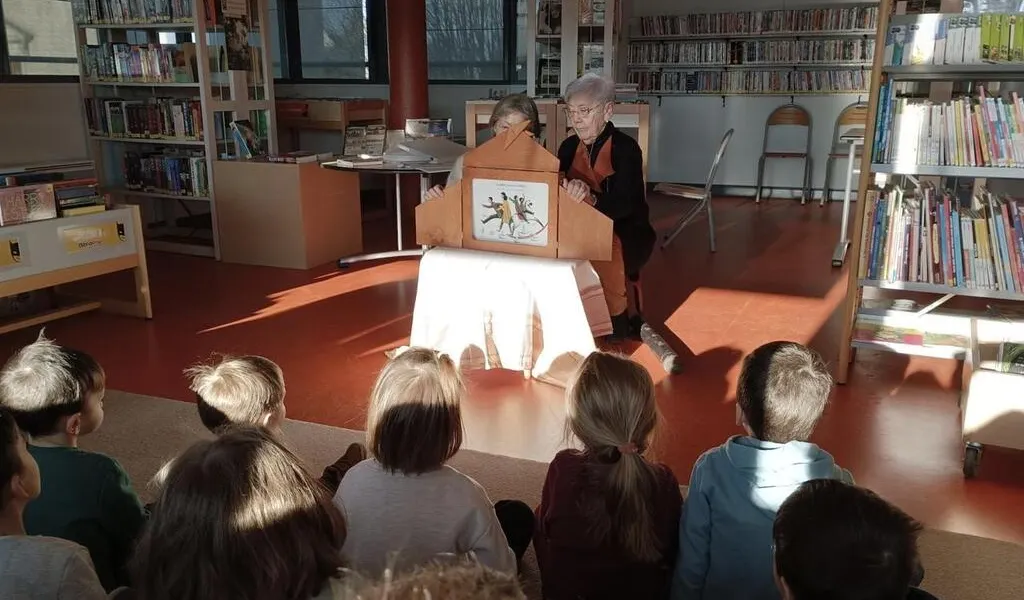 Du théâtre japonais à la médiathèque de Batz