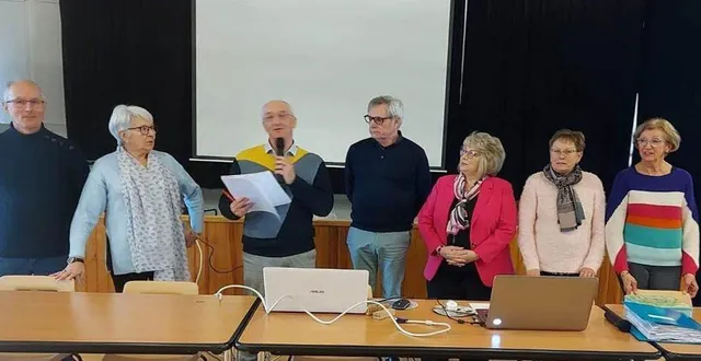 photo  de gauche à droite : eric collet, michelle carlach, christian robert, philippe carlach, maryse borée, jenny choplin, annie bochand, jocelyne vincent et daniel lévêque.  &copy;  générations mouvement 