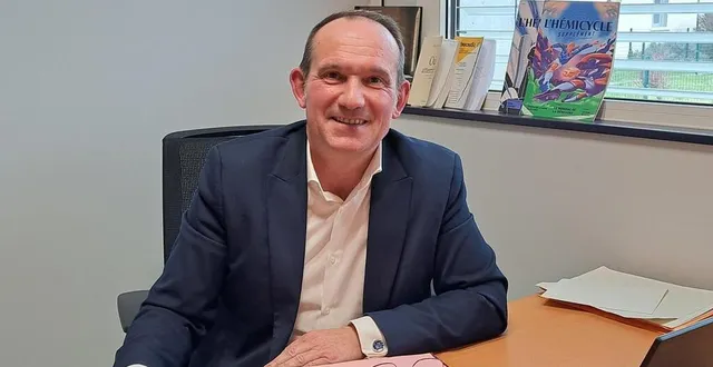 photo  emmanuel franco, président de val de sarthe.  &copy;  ouest-france 