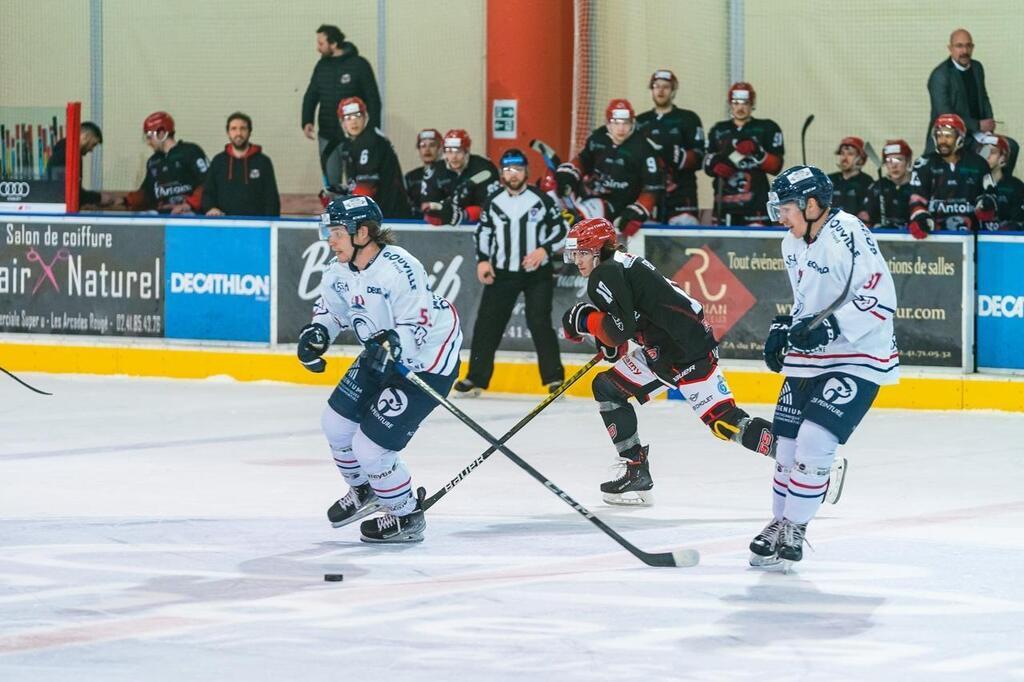 Hockey Sur Glace. D1 : Clap De Fin Pour Les Dogs En Playoffs - Caen ...