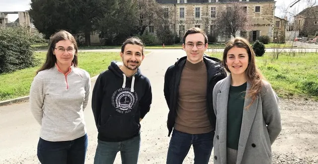 photo  sandra lebon, samuel frémiot, kévin jounier et florence cornuel (de gauche à droite) à l’école d’infirmiers de la flèche au terme de leur service sanitaire, le vendredi 17 mars 2023.  &copy;  le maine libre 