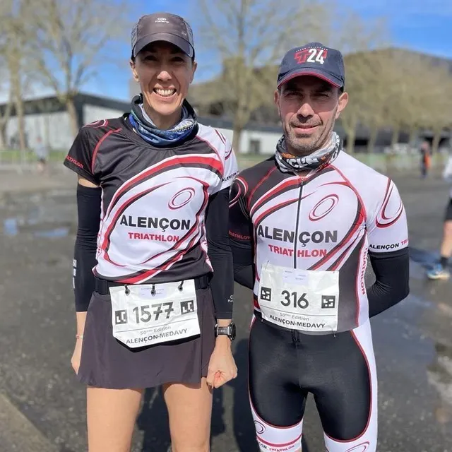 photo sandrine et fred sont de saint-nicolas-des-bois. c’est leur 6e et 12e participation. « on est super contents de participer à la dernière et de retrouver nos potes. c’est la course mythique de l’orne, on espère que ce sera repris sous une autre forme. »  ©  ouest-france