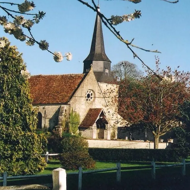photo l’église de cuy (occagnes) remonte aux xie et xiie siècles.  ©  dr