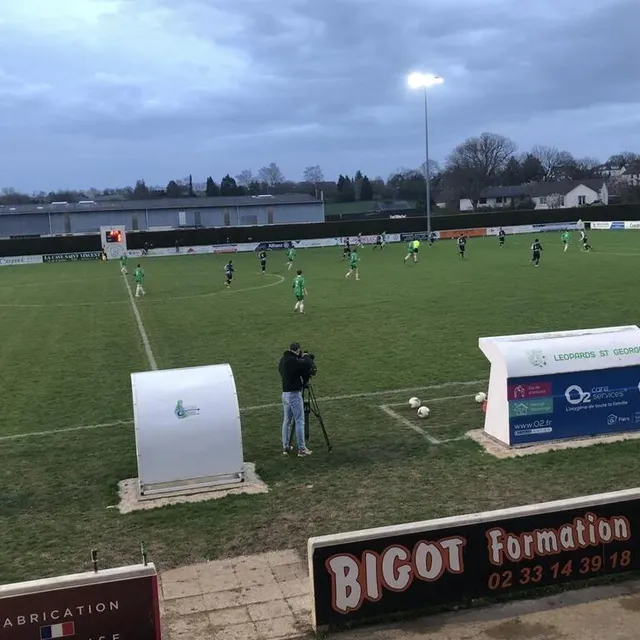 photo la rencontre était retransmise en direct sur le site internet so foot.  ©  ouest-france