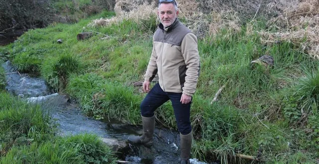 photo  julien garnavault a suivi le projet de « poumon vert » d’oizé (sarthe) depuis sa genèse. il en voit déjà les fruits mais des travaux restent à réaliser.  &copy;  ouest-france 