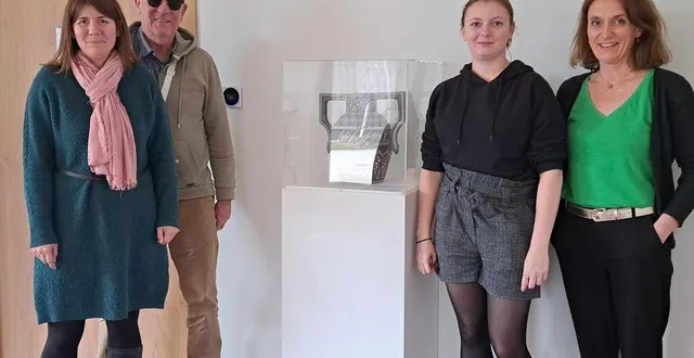 photo  de gauche à droite : cécile moron, directrice du musée de la faïence et de la céramique à malicorne-sur-sarthe (sarthe) ; philippe bergues, vice-président culture de val de sarthe ; amandine remars, chargée de communication, et christelle martin, responsable du service culture.  &copy;  ouest-france 