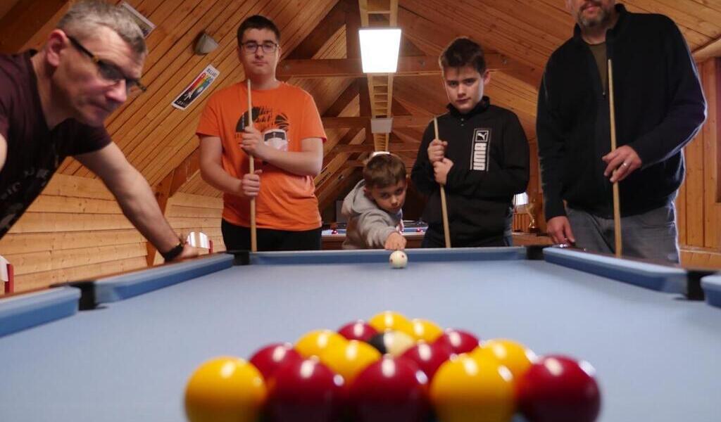 Les Herbiers. Le billard français place ses billes sur la jeunesse - La  Roche sur Yon.maville.com