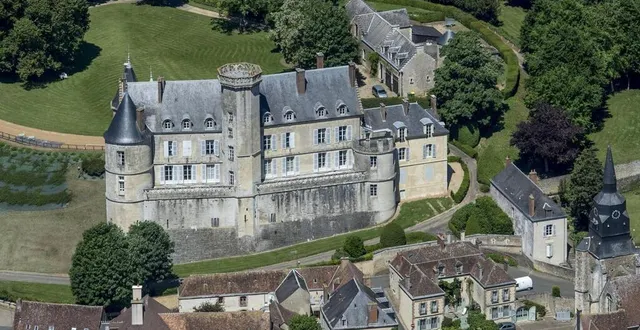 photo  château de montmirail, cité de caractère  &copy;  ouest-france 