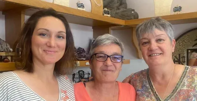 photo  manon mabire, sa mère claudia et sa tante véronique sont associées et se relaient pour tenir la boutique à tour de rôle.  &copy;  arcd 